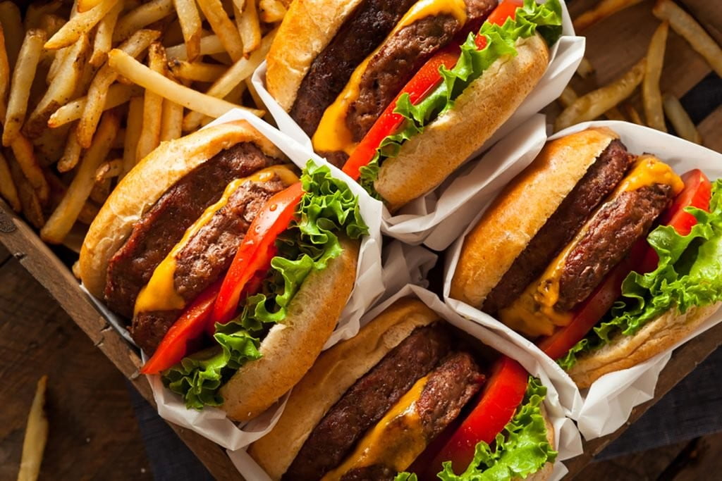 Fast-meals workers can now be paid same-day via apps 10