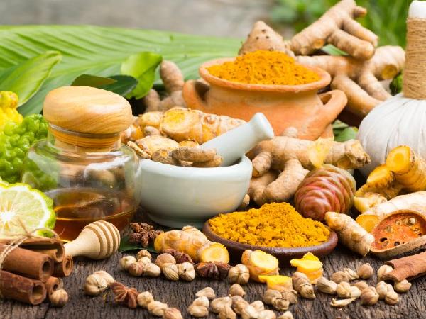 Get rid off your zits and scars with these DIY domestic treatments 5