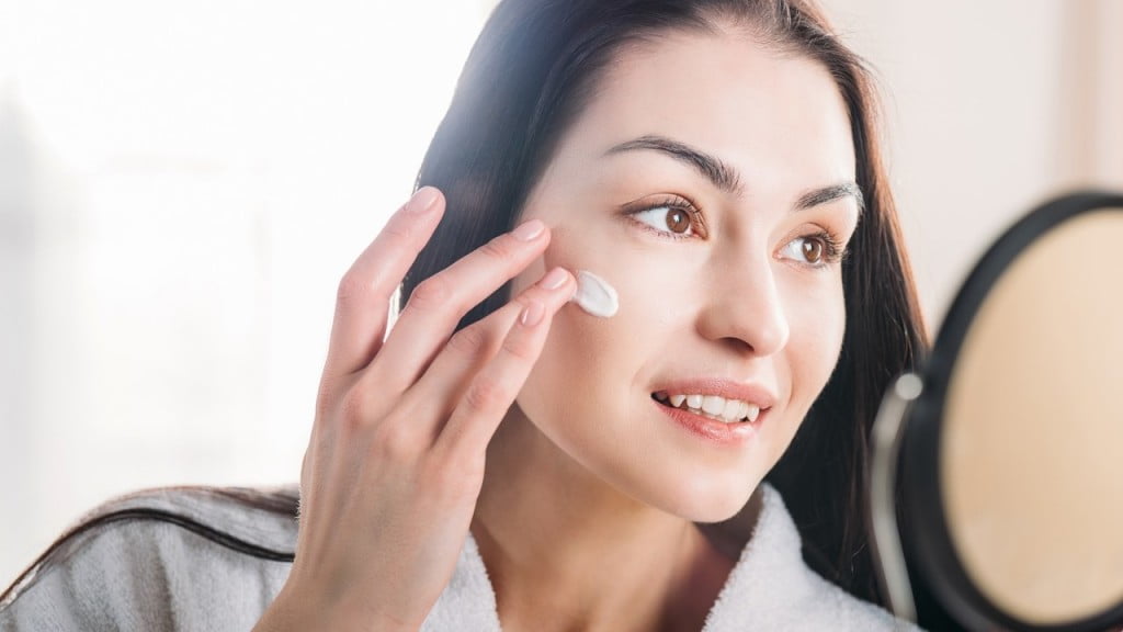 Your Skin-Care Routine Actually Only Needs These 3 Things 4