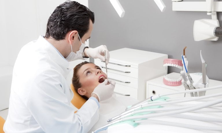How to Choose the Best Cosmetic Dentist 4